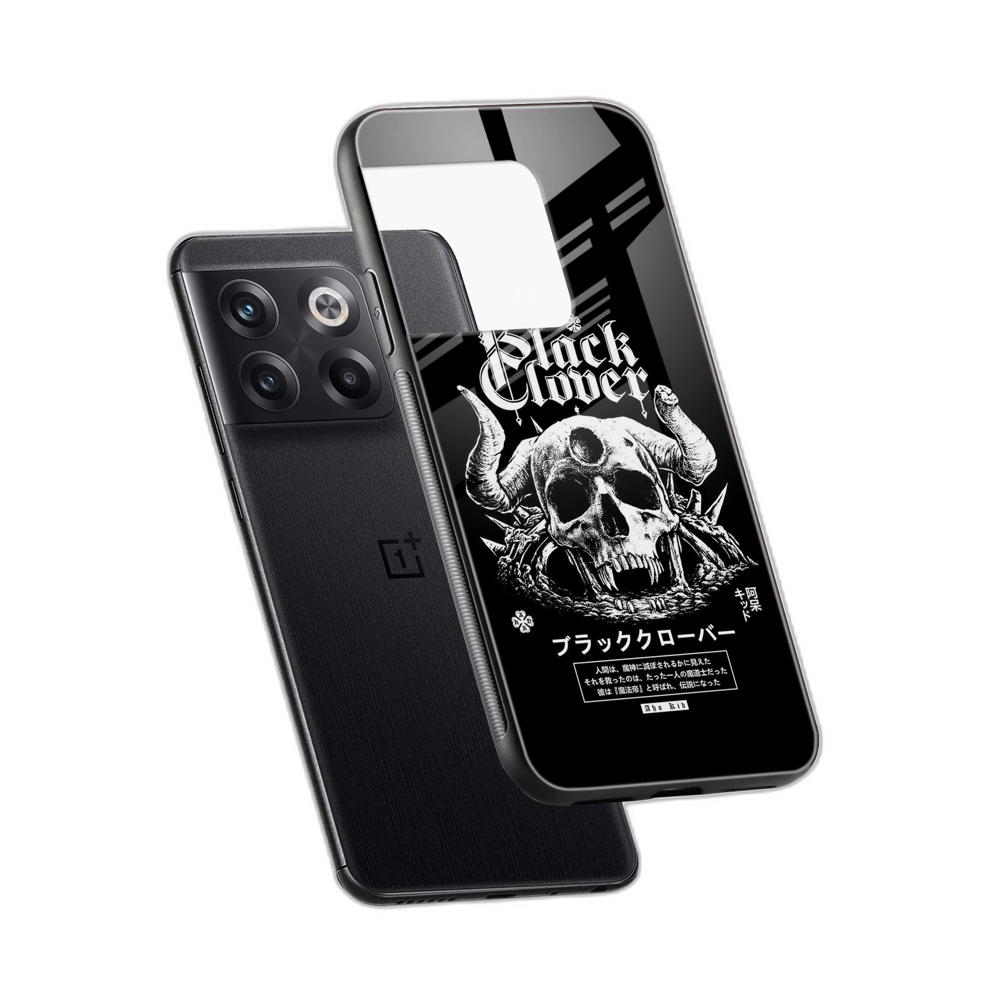 Black Skull OnePlus 10T Back Cover view 2