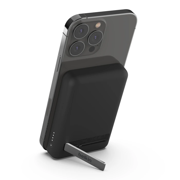 Belkin BoostCharge Wireless Power Bank 5K+ Stand – Black